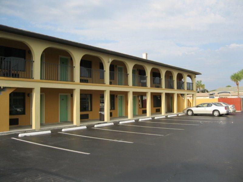 Ocean Breeze Inn St. Augustine Beach Exterior photo